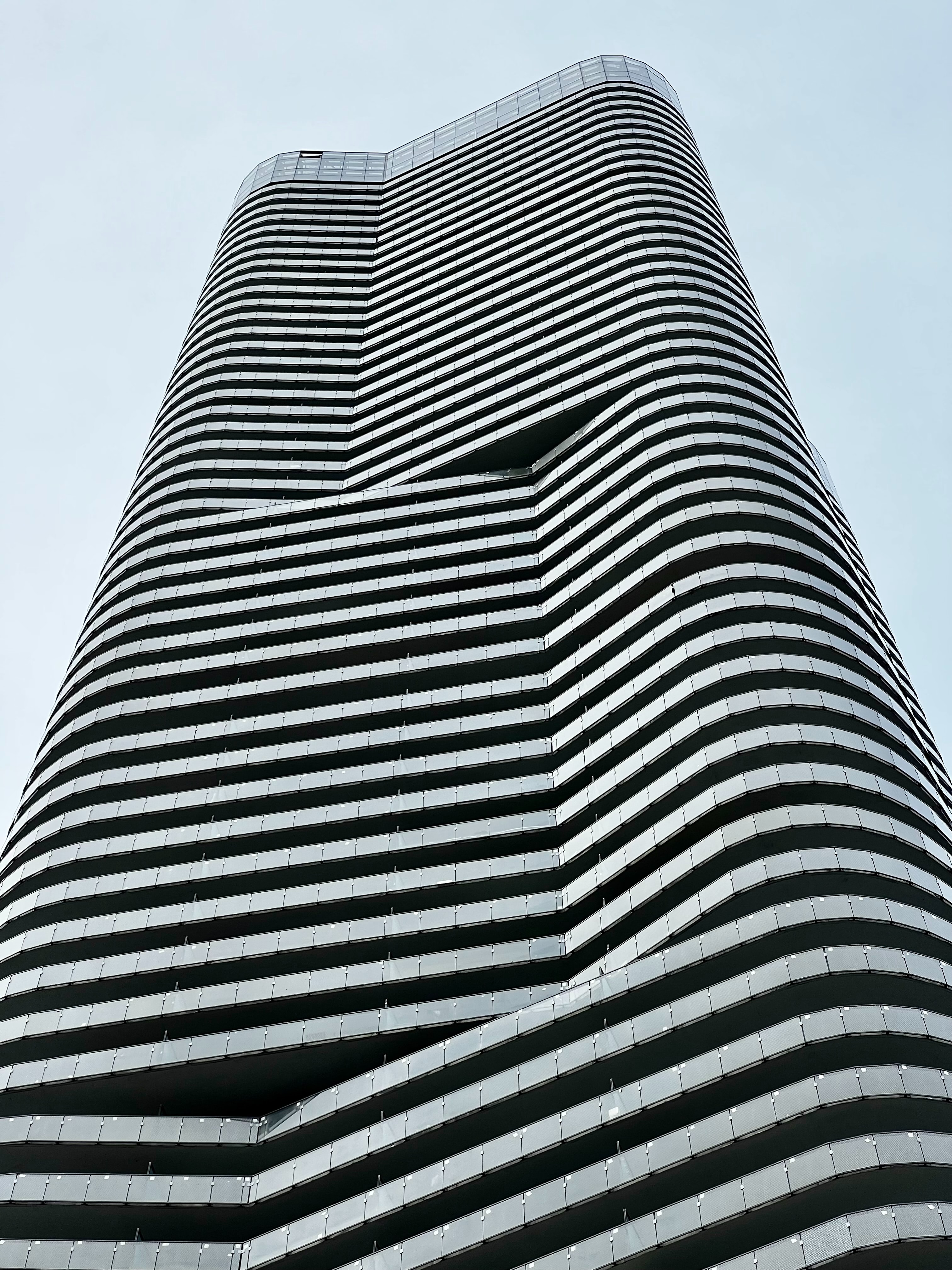photo of toronto building, source is https://unsplash.com/photos/ribXsPbE9JU